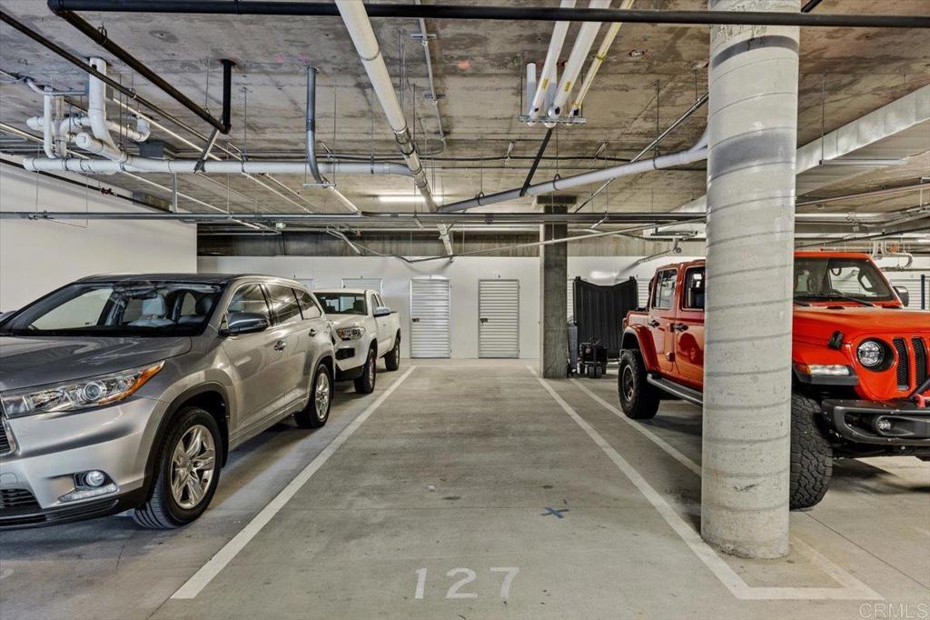 4100 Voltaire Street Unit: 211