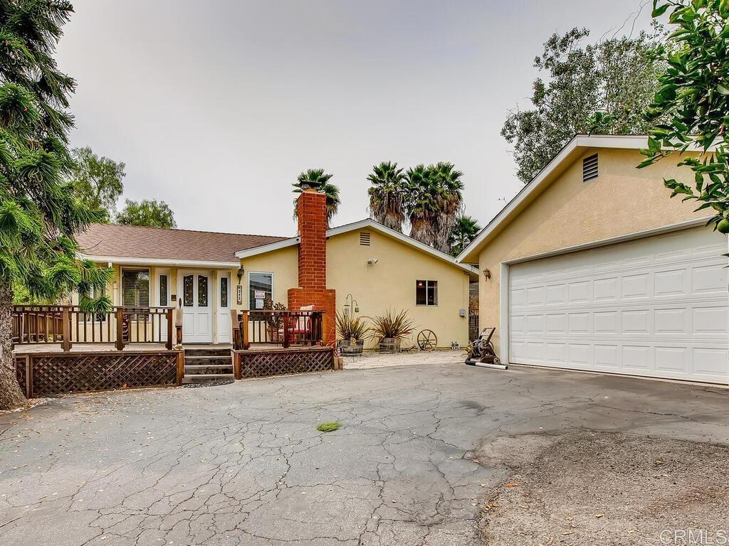 225 Poinsettia Avenue