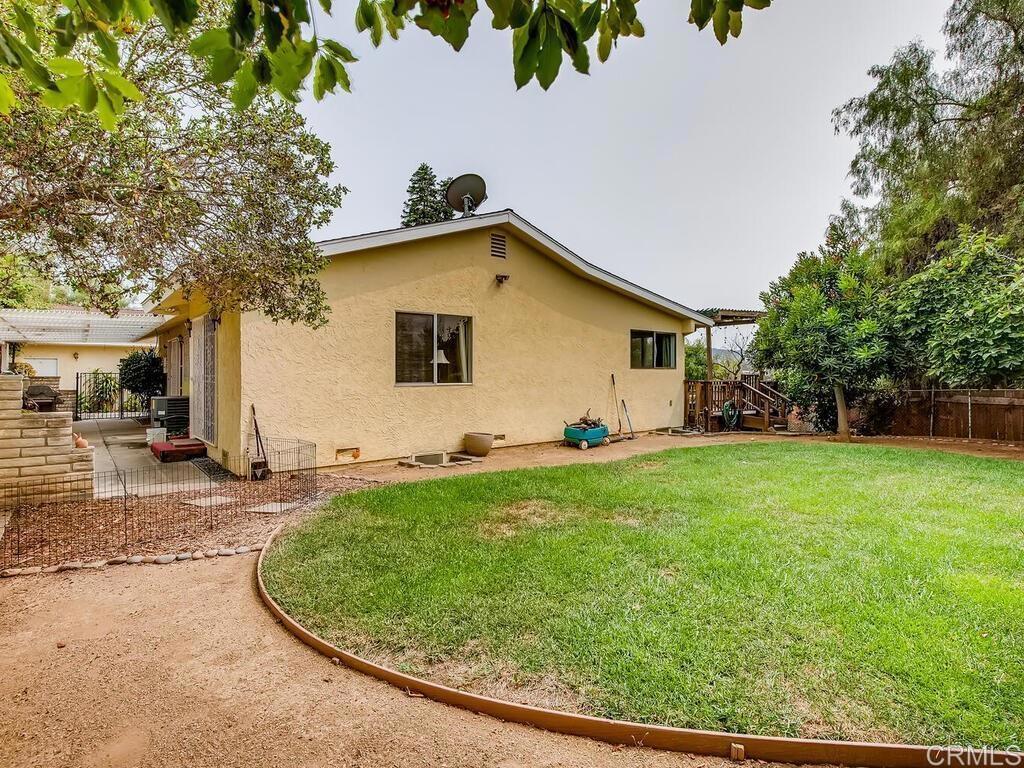 225 Poinsettia Avenue