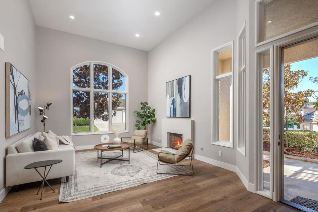1808 Amalfi Drive