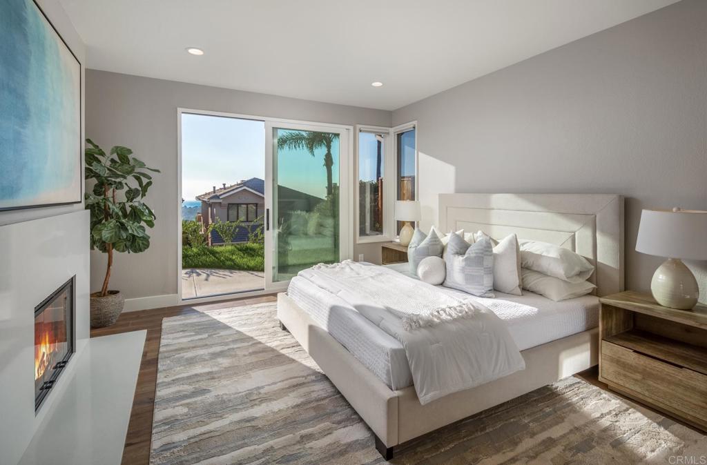 1808 Amalfi Drive