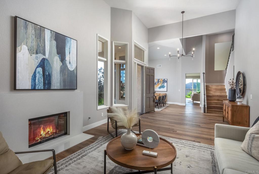 1808 Amalfi Drive