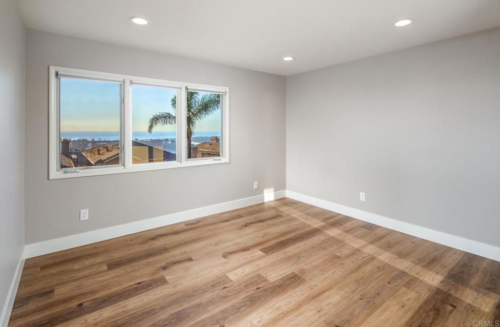 1808 Amalfi Drive