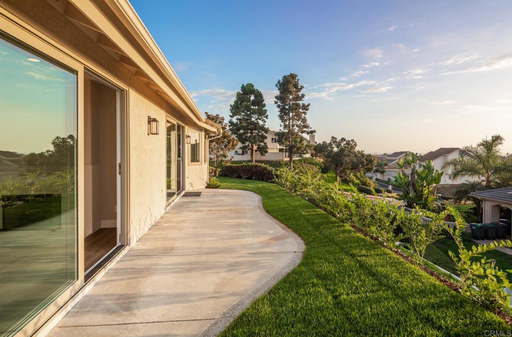 1808 Amalfi Drive