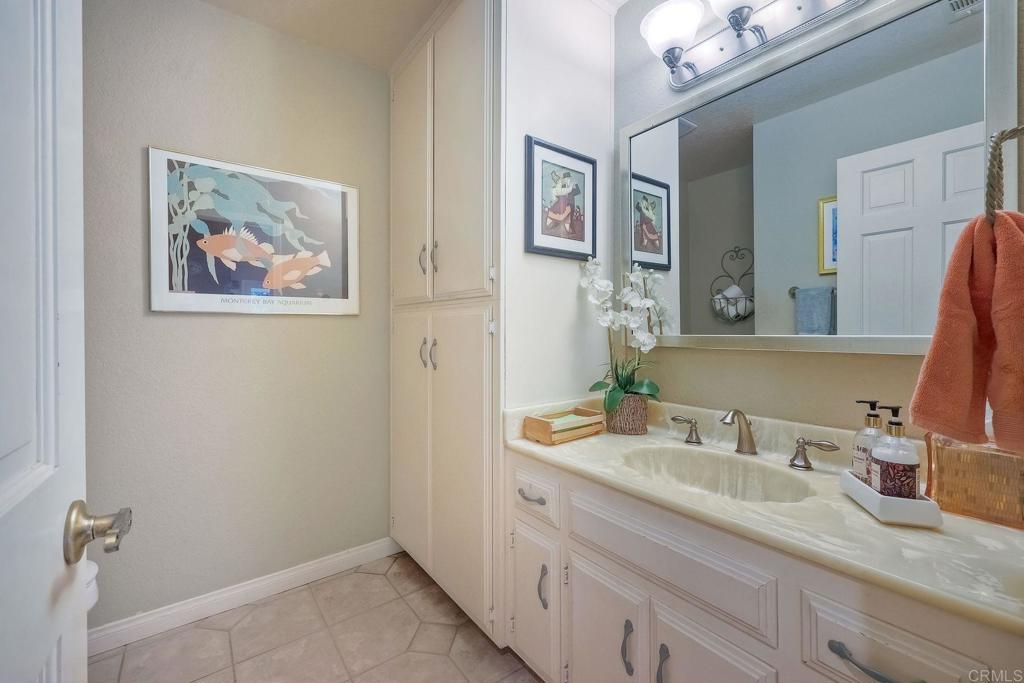 1120 La Sombra Drive