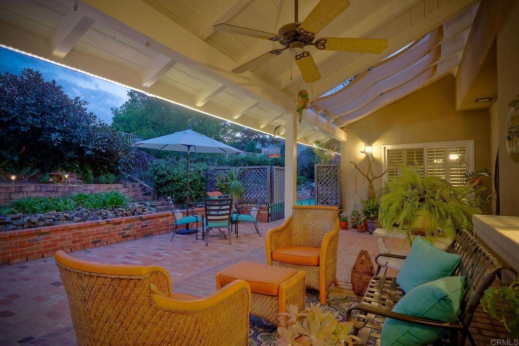 1120 La Sombra Drive