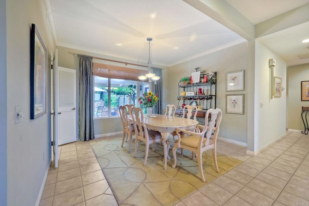 1120 La Sombra Drive