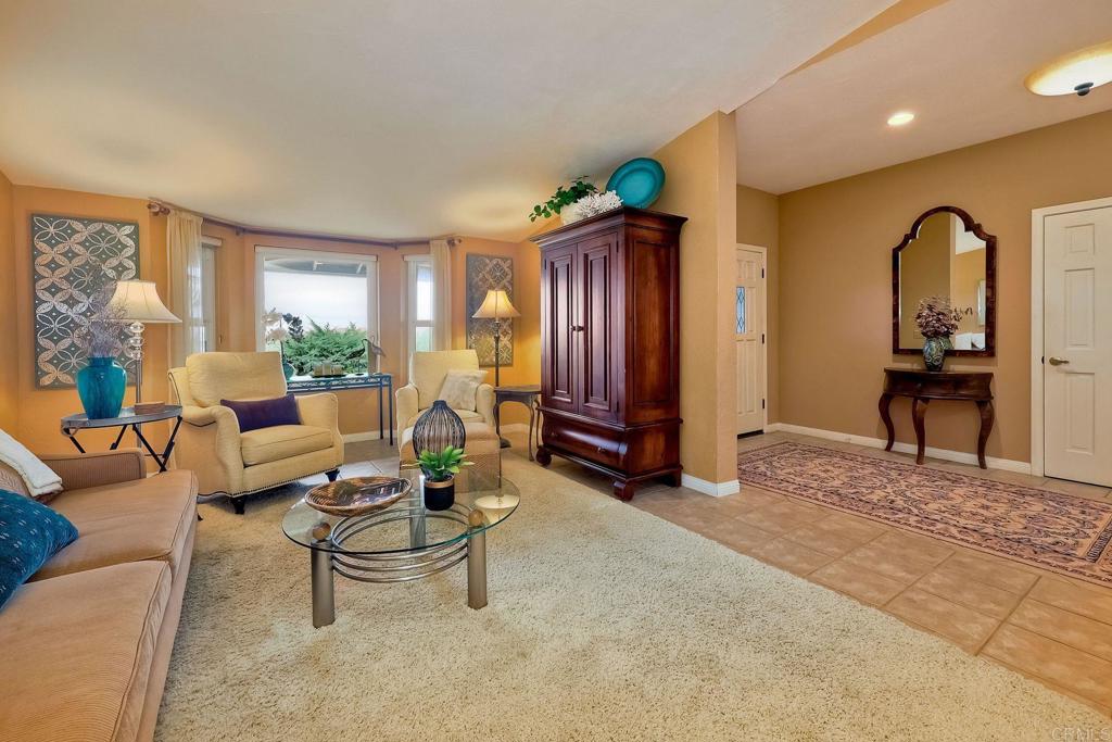 1120 La Sombra Drive