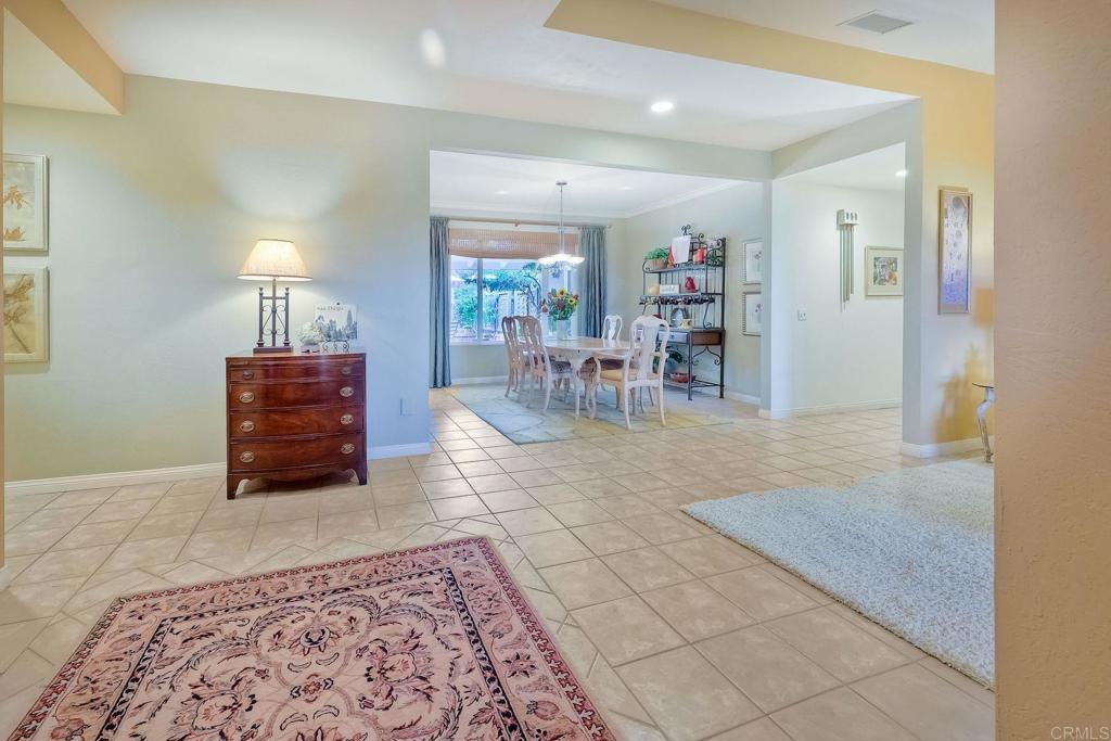 1120 La Sombra Drive