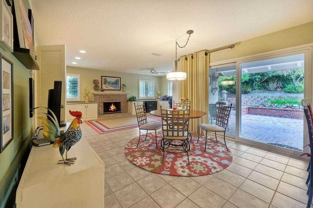 1120 La Sombra Drive