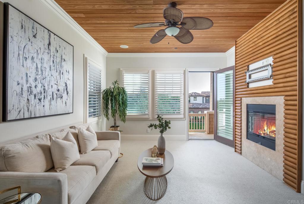 1064 Quartz Ct