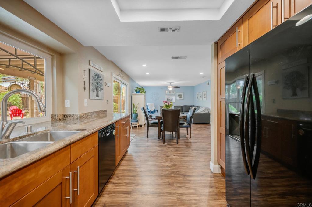 329 Winters Ct