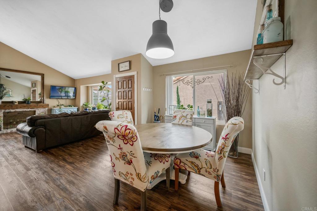329 Winters Ct