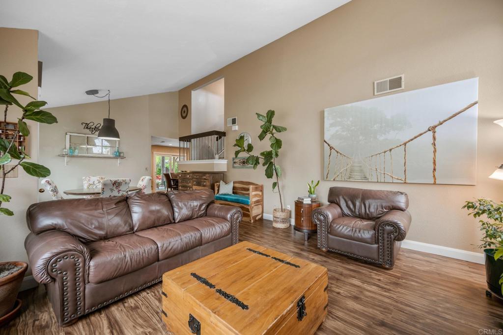 329 Winters Ct