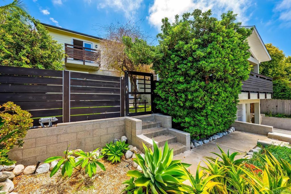647 Arden Drive
