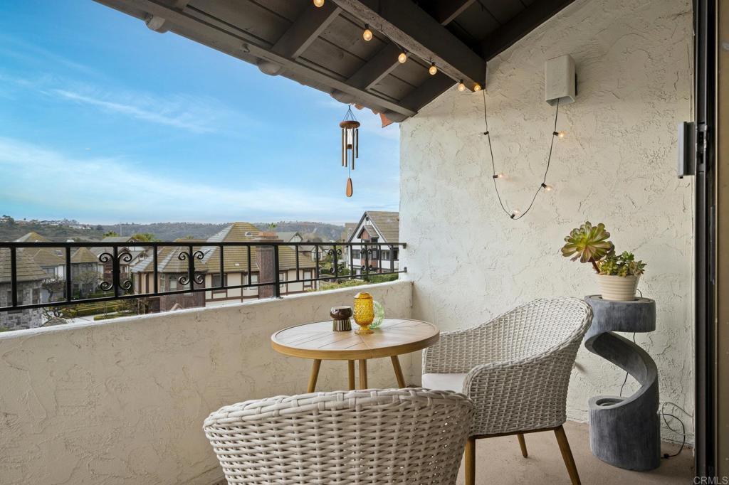 7306 Alicante Road Unit: 4
