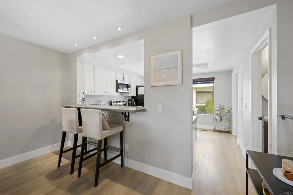 7306 Alicante Road Unit: 4