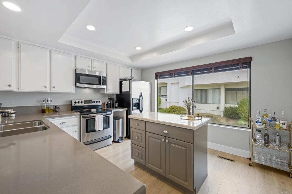 7306 Alicante Road Unit: 4
