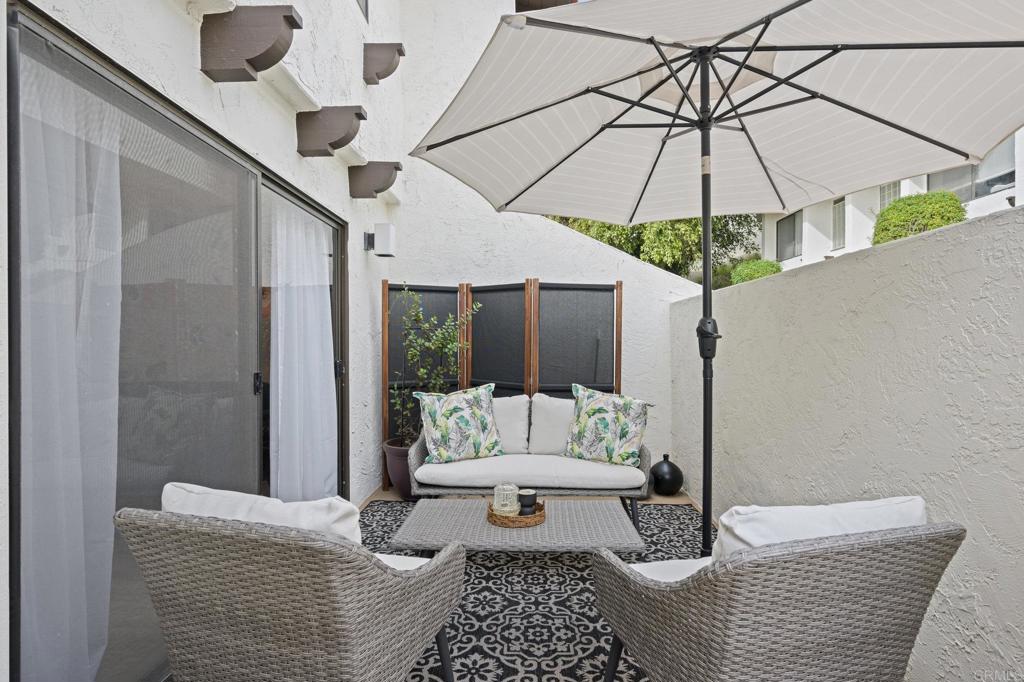 7306 Alicante Road Unit: 4