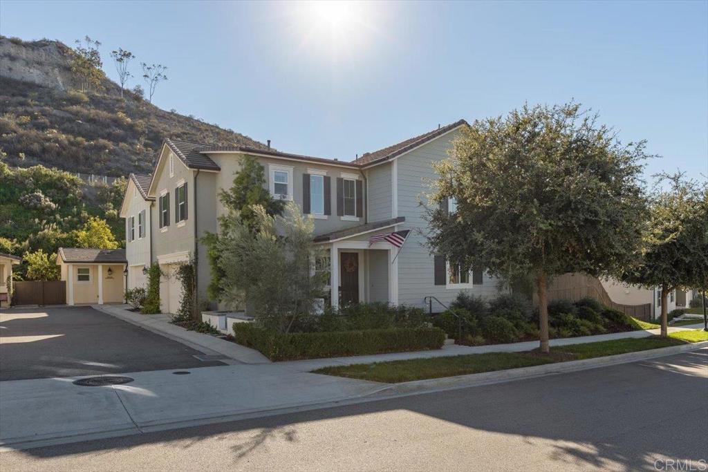 2678 Overlook Point Drive