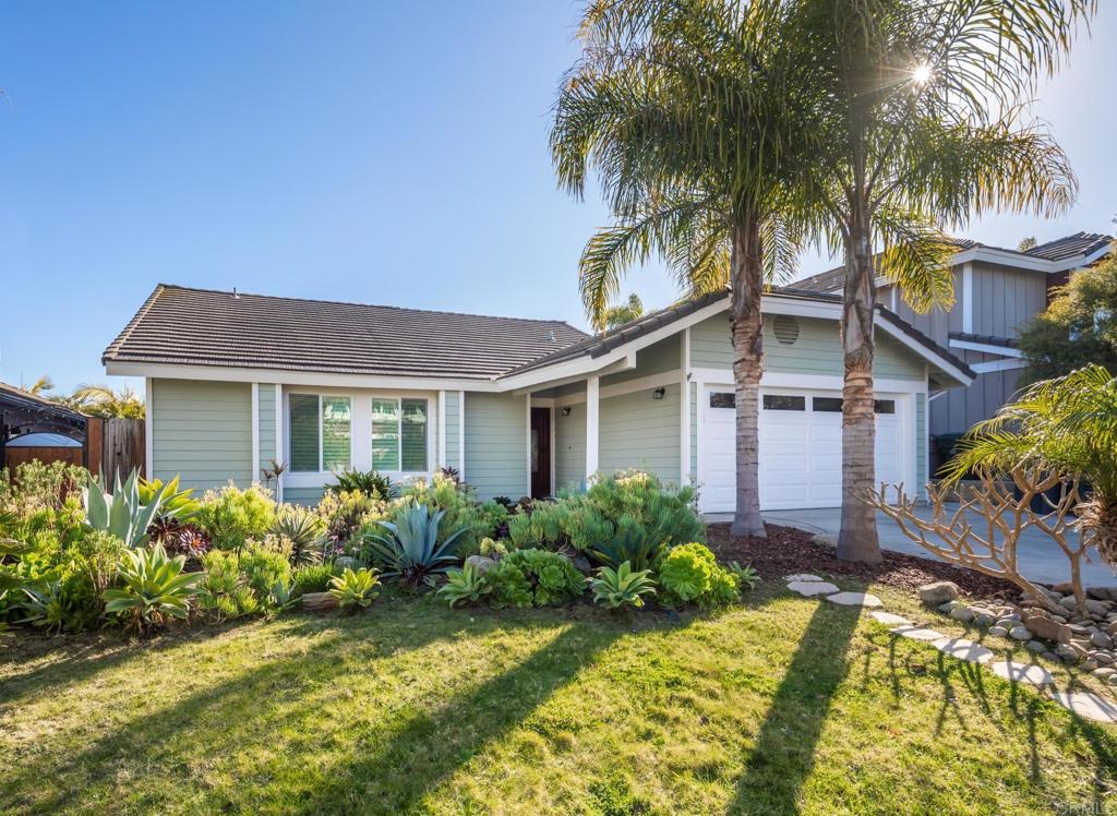 1821 Hawk View Drive