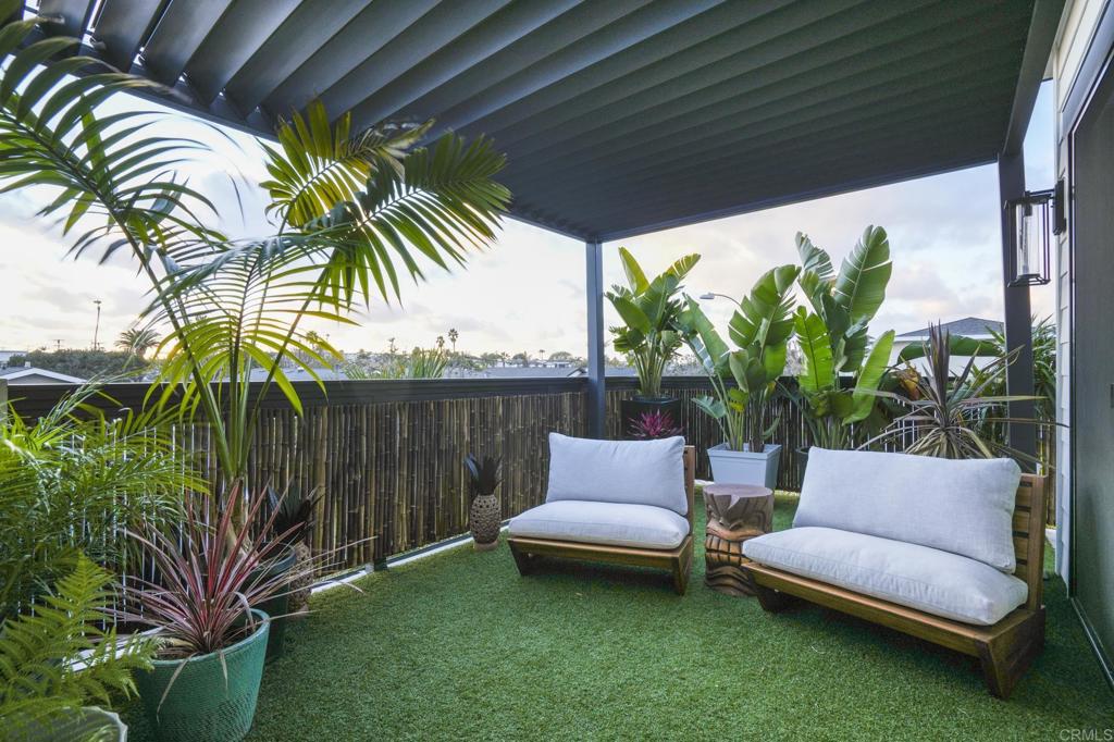 434 Tamarack Avenue
