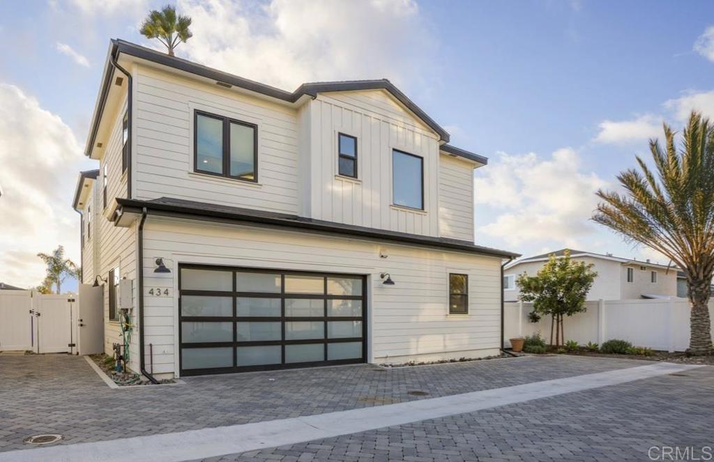 434 Tamarack Avenue
