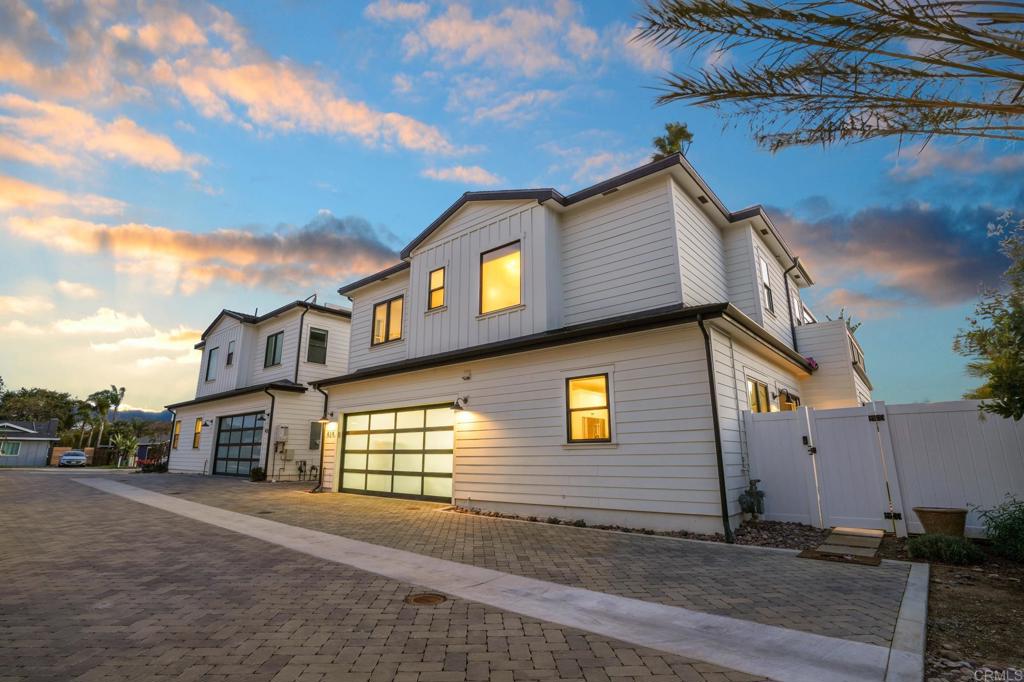 434 Tamarack Avenue