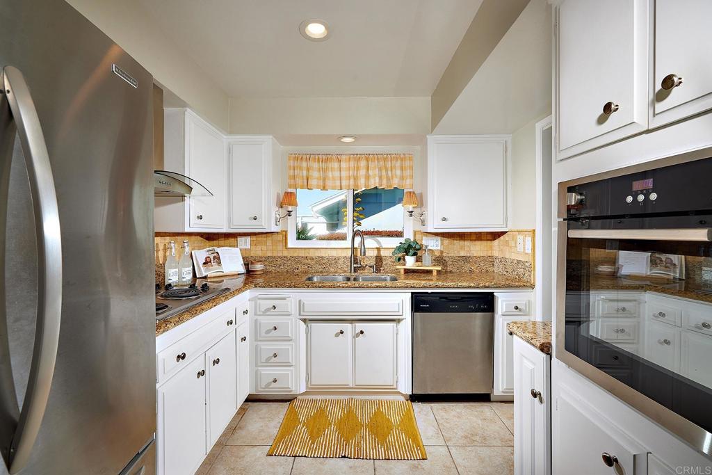 3615 Vista Bella Unit: 17