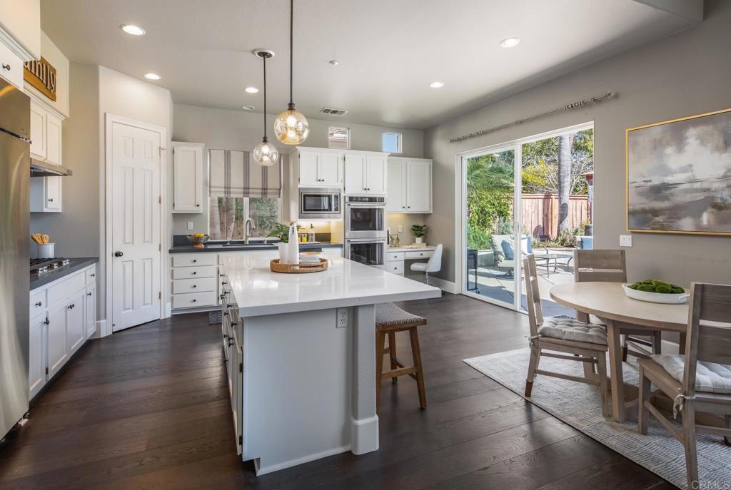 1469 Heritage Lane