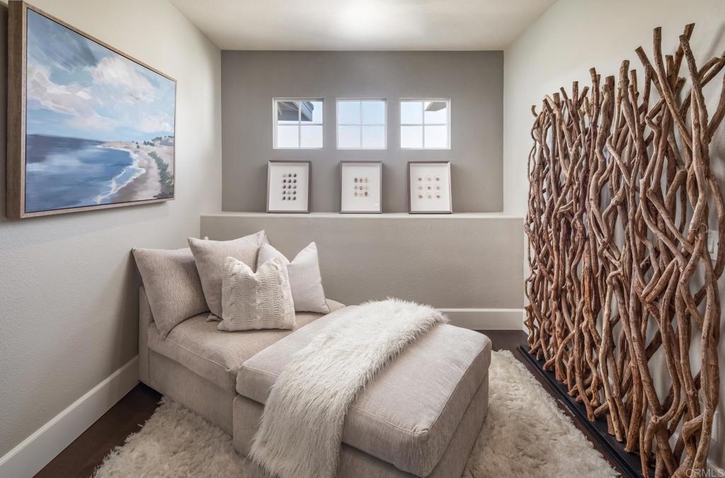 1469 Heritage Lane