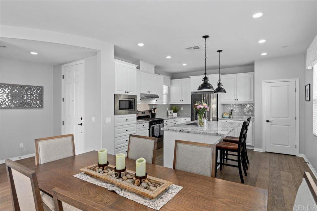 2625 Overlook Point Drive