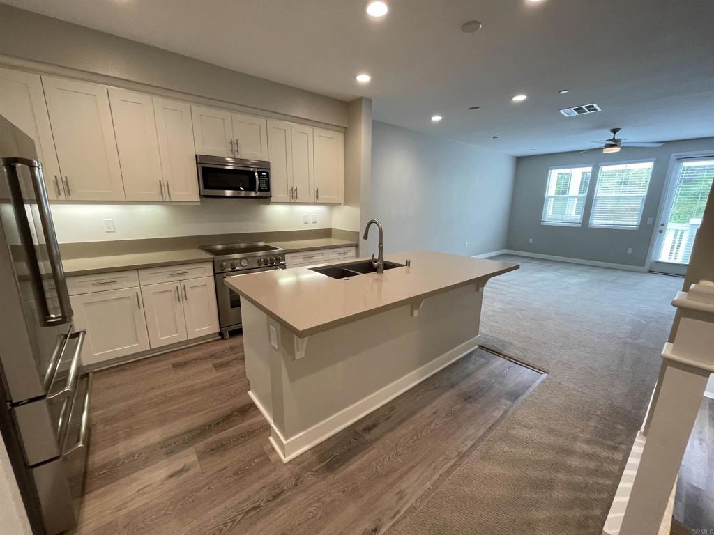 1103 Plumeria Way