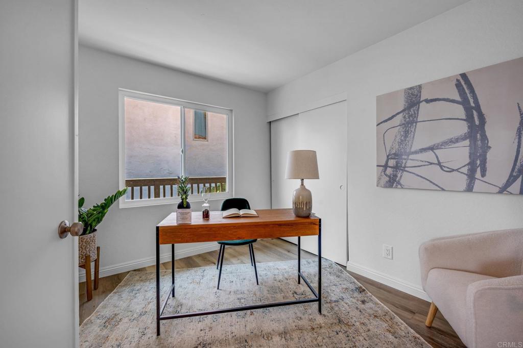 2463 Levante Street