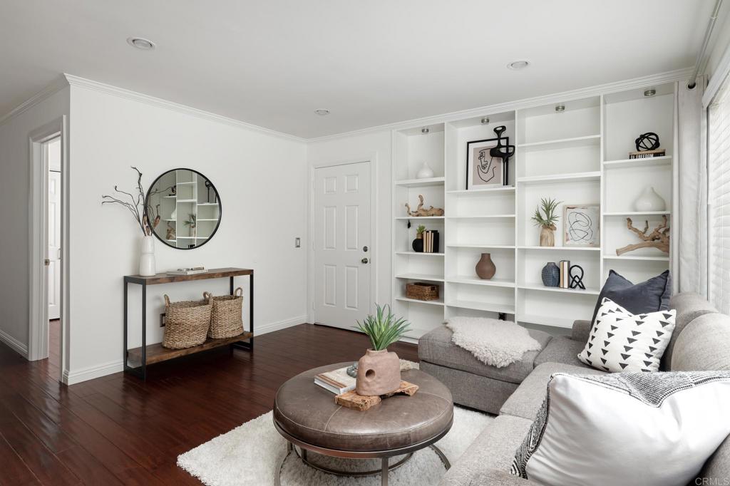 3338 Herman Ave Unit: 1