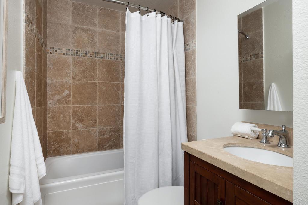 3338 Herman Ave Unit: 1