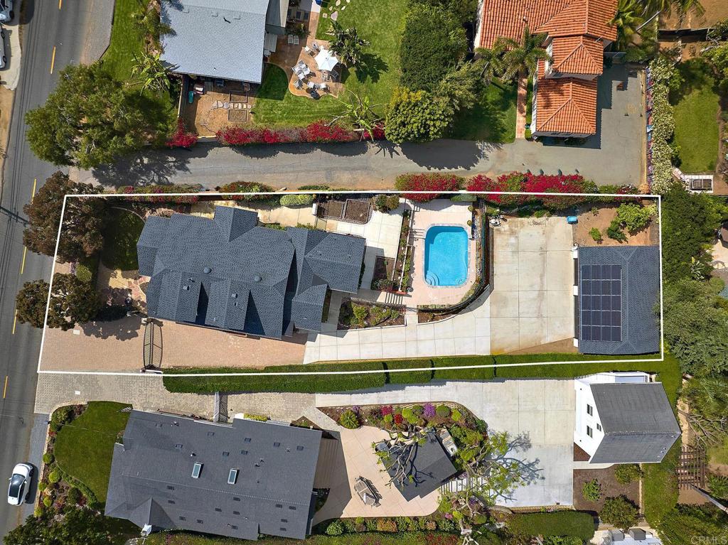3252 Highland Drive