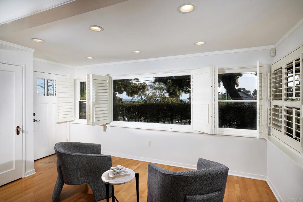 3252 Highland Drive