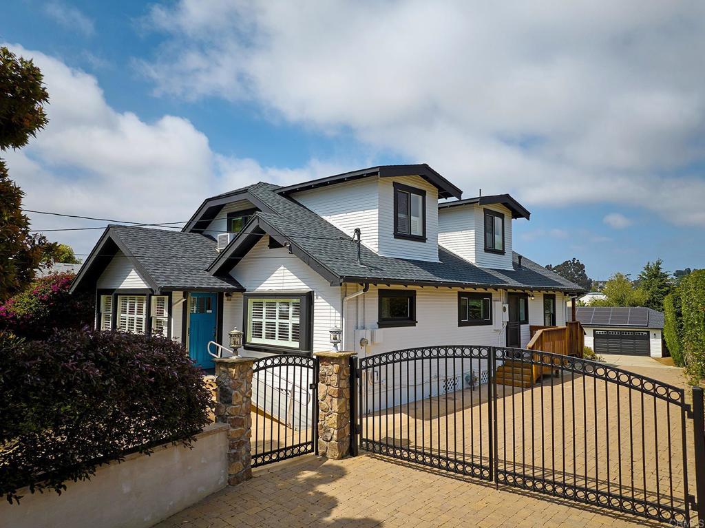 3252 Highland Drive