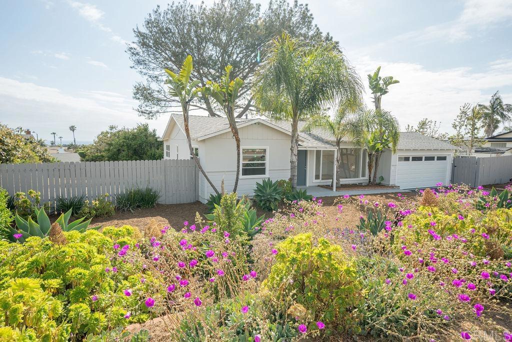 3815 Highland Drive