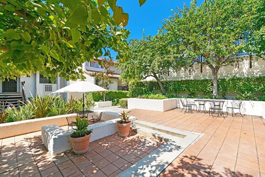 2501 Navarra Drive Unit: 125