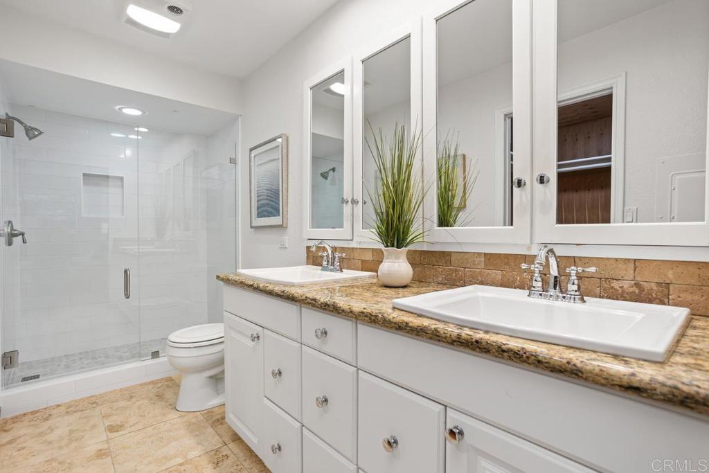 2501 Navarra Drive Unit: 125