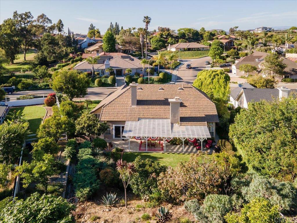 1187 La Granada Dr