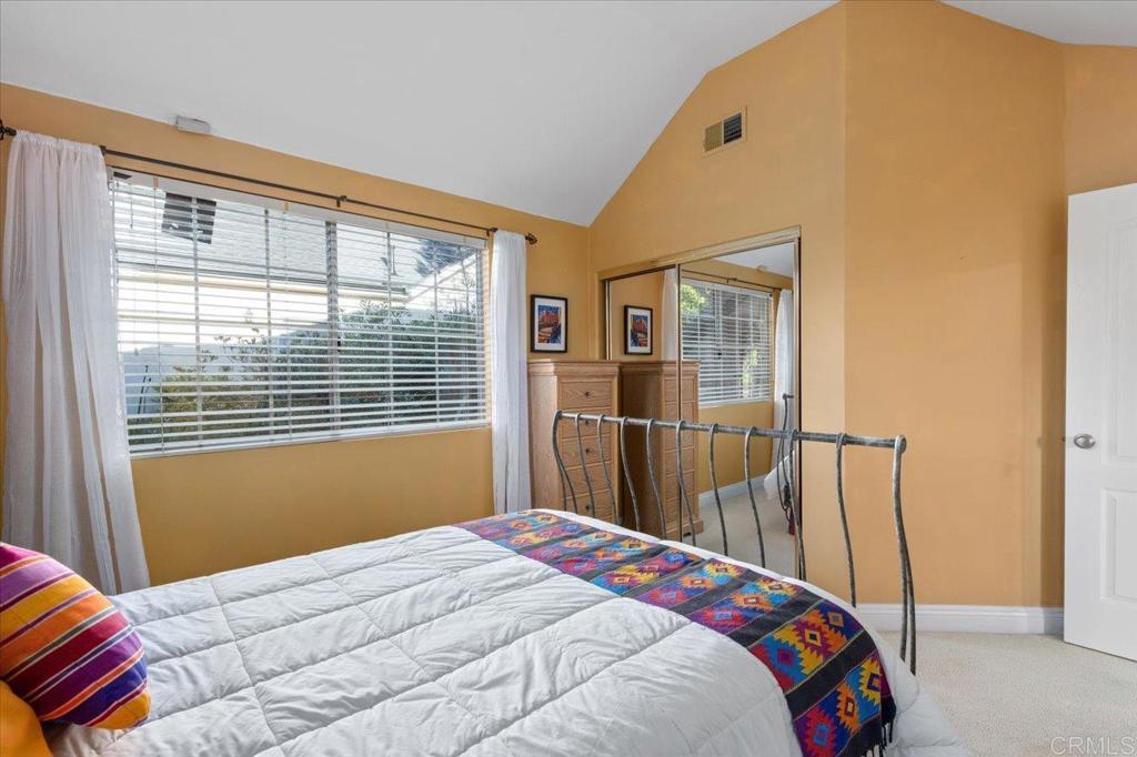 1187 La Granada Dr