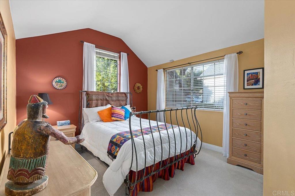 1187 La Granada Dr