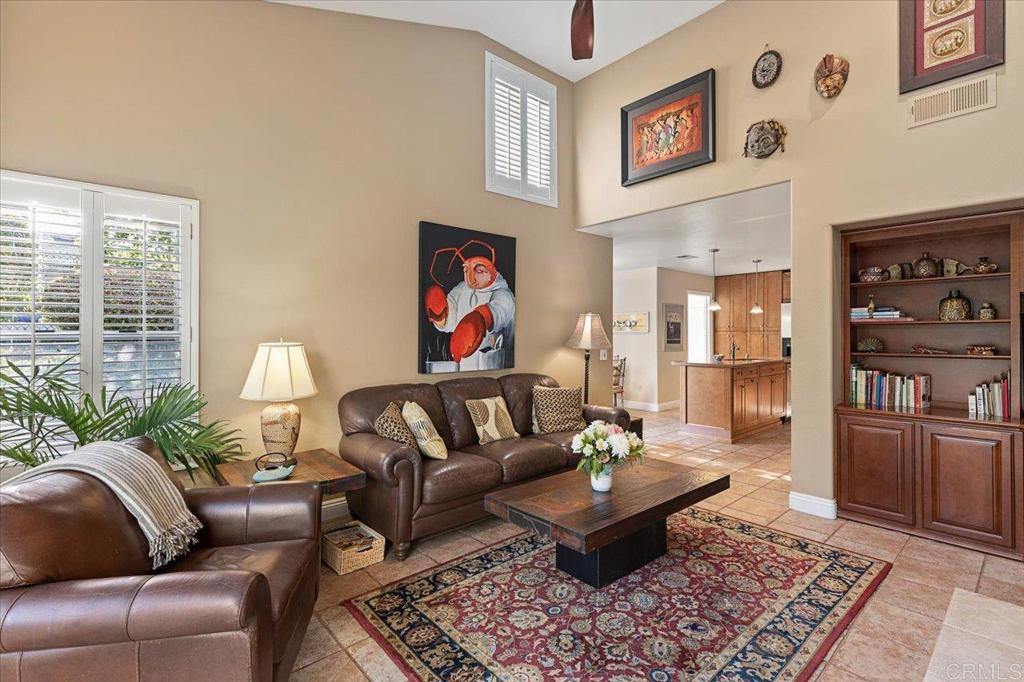 1187 La Granada Dr