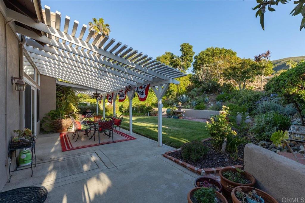 1187 La Granada Dr