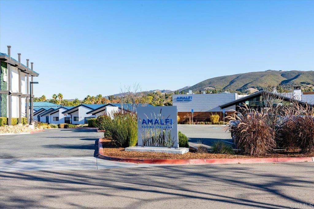 1187 La Granada Dr