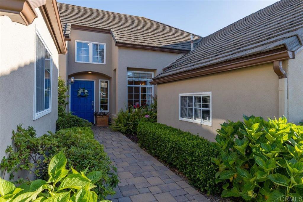 1187 La Granada Dr
