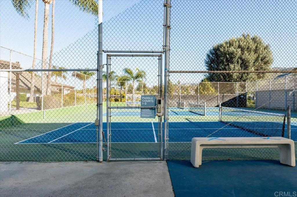 1187 La Granada Dr